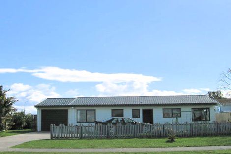 Photo of property in 41 Doncaster Drive, Papamoa Beach, Papamoa, 3118