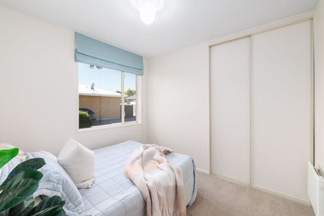 Photo of property in 3/12 Centaurus Road, Cashmere, Christchurch, 8022
