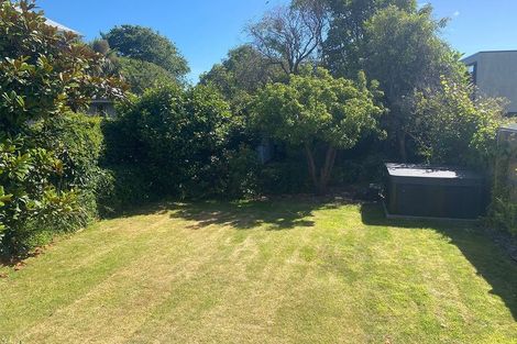 Photo of property in 39 Wiggins Street, Sumner, Christchurch, 8081