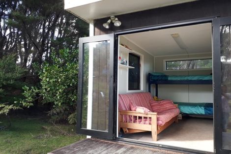 Photo of property in 27 Woods Ridge Road, Kawau Island, 0920