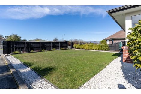 Photo of property in 15 Belmont Street, Avondale, Christchurch, 8061