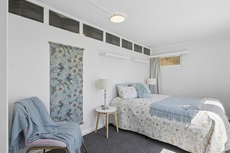 Photo of property in 42 Easther Crescent, Kew, Dunedin, 9012