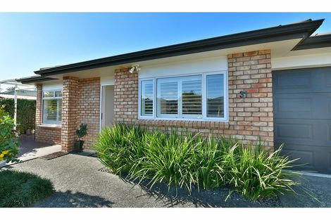 Photo of property in 31 Elizabeth Street, Orewa, 0931