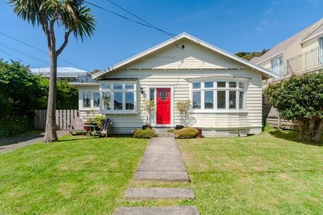 Photo of property in 11 Henderson Street, Karori, Wellington, 6012