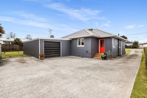 Photo of property in 44 Bellevue Road, Brookfield, Tauranga, 3110