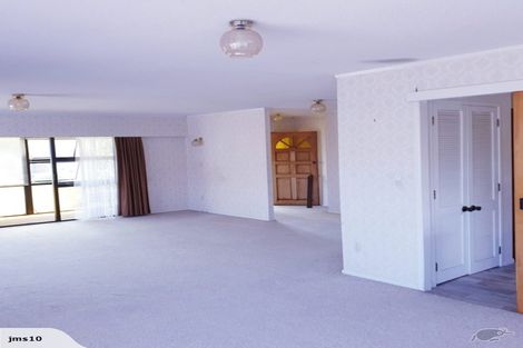 Photo of property in 2/87 Cook Street, Howick, Auckland, 2014