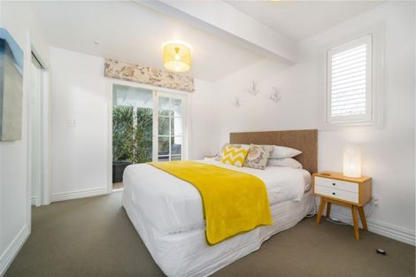 Photo of property in 11a Cologne Street, Martinborough, 5711