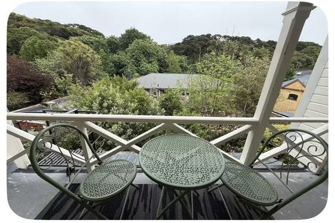 Photo of property in 60 Royal Terrace, Dunedin Central, Dunedin, 9016