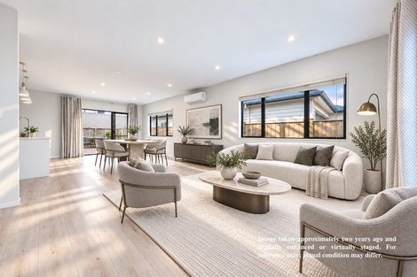 Photo of property in 15 Ropere Street, Kumeu, 0810