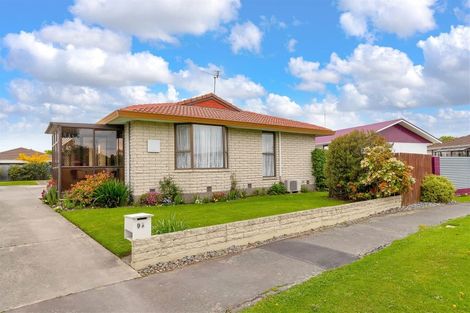 Photo of property in 1/9 Castile Place, Belfast, Christchurch, 8051