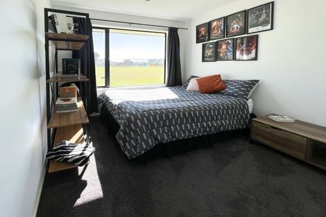 Photo of property in 77 Halls Road, Pahiatua, 4910