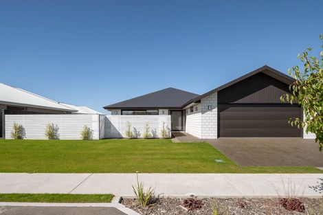 Photo of property in 8 Whitehall Drive, Springlands, Blenheim, 7201