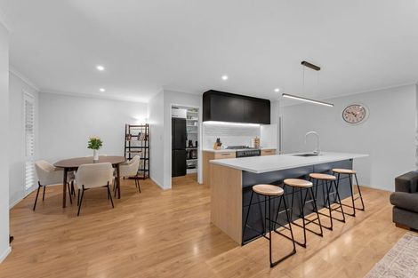 Photo of property in 100 Hitchen Road, Pokeno, 2402