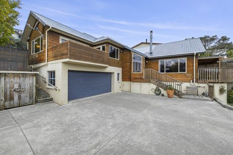 Photo of property in 24 Stewart Street, Raglan, 3225