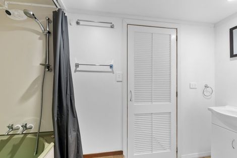 Photo of property in 57 Hauraki Road, Leigh, Warkworth, 0985