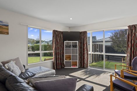 Photo of property in 7 Castleview Lane, Heathcote Valley, Christchurch, 8022