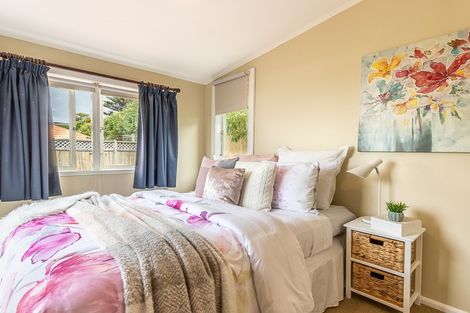 Photo of property in 36 Raroa Place, Pukerua Bay, 5026