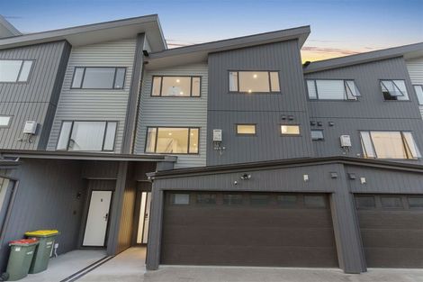 Photo of property in 4 Moki Place, Long Bay, Auckland, 0630