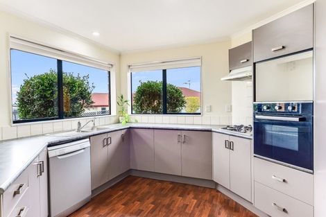 Photo of property in 18 Everton Place, Grandview Heights, Hamilton, 3200