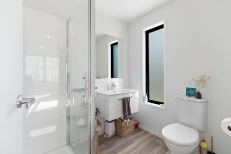 Photo of property in 64 Muster Road, Jacks Point, 9371