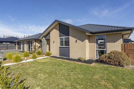Photo of property in 4 Denny Street, Marshland, Christchurch, 8083