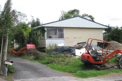 Photo of property in 12 Marewa Street, Te Atatu South, Auckland, 0610