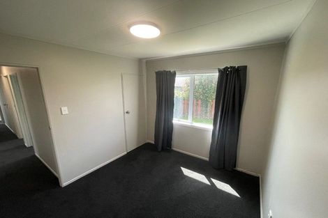 Photo of property in 6 Camellia Avenue, Bell Block, New Plymouth, 4312
