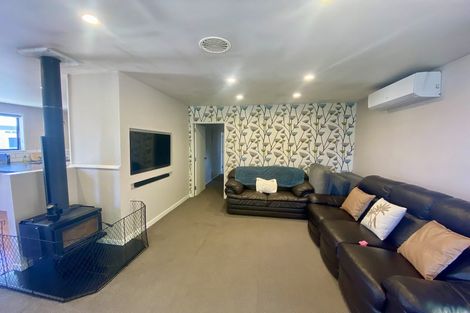 Photo of property in 8 Austin Place, Cromwell, 9310
