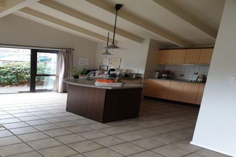Photo of property in 4 Kristin Lane, Albany, Auckland, 0632
