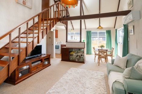 Photo of property in 48 Weka Street, Miramar, Wellington, 6022