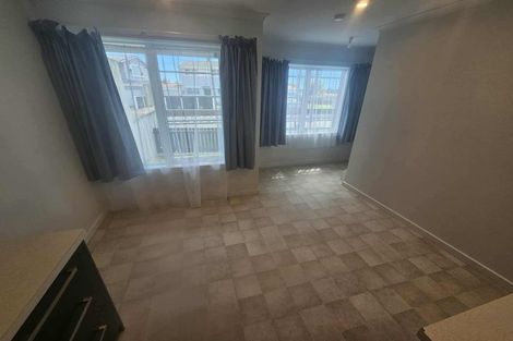 Photo of property in 15 Mahoe Street, Levin, 5510