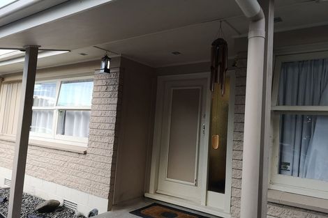 Photo of property in 2 Carrington Avenue, Hillcrest, Hamilton, 3216