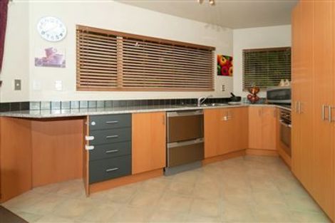 Photo of property in 21b Archers Road, Hillcrest, Auckland, 0629