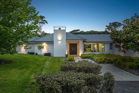 Photo of property in 40 Rautahi Terrace, Redvale, Albany, 0792