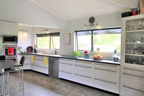 Photo of property in 116 Pinewood Court, Matarangi, Whitianga, 3592