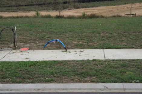 Photo of property in 42 Jane Maree Road, Kumeu, 0810