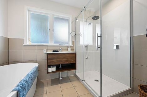 Photo of property in 34 Tudor Crescent, Chedworth, Hamilton, 3210