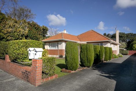 Photo of property in 21 Military Road, Boulcott, Lower Hutt, 5010