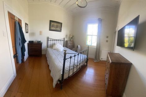 Photo of property in 80 Lake Road, Narrow Neck, Auckland, 0624