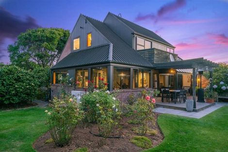 Photo of property in 253 Pine Avenue, South New Brighton, Christchurch, 8062