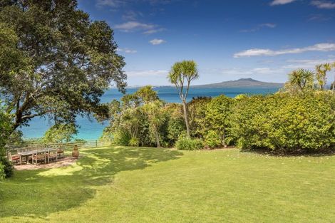 Photo of property in 173 Beach Road, Castor Bay, Auckland, 0620