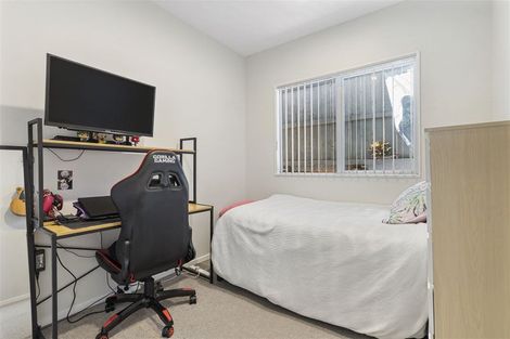 Photo of property in 27 Matakohe Road, Westgate, Auckland, 0814