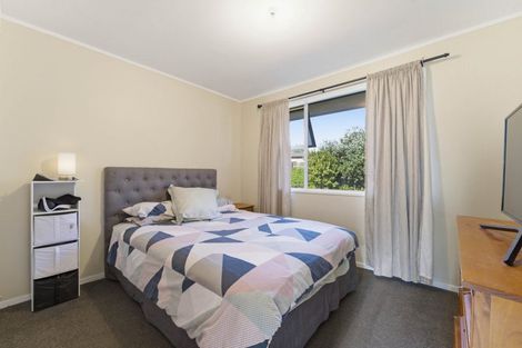 Photo of property in 2/15 Phoenix Place, Papatoetoe, Auckland, 2025