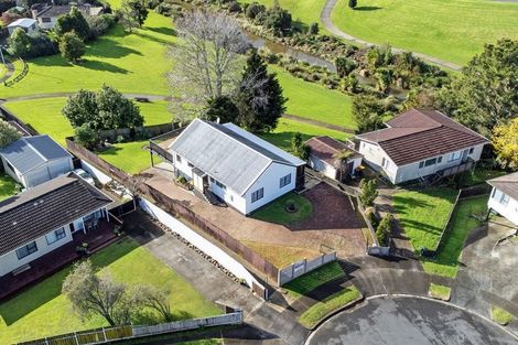 Photo of property in 34 Mcquarrie Avenue, Wattle Downs, Auckland, 2103