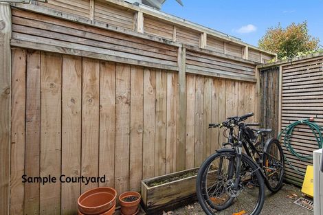 Photo of property in 3/28 Hunter Street, Hamilton Lake, Hamilton, 3204