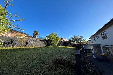 Photo of property in 4 Andara Close, Pinehill, Auckland, 0632