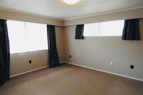 Photo of property in 147 Govett Avenue, Frankleigh Park, New Plymouth, 4310