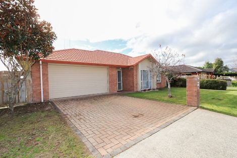 Photo of property in 183 Old Farm Road, Hamilton East, Hamilton, 3216