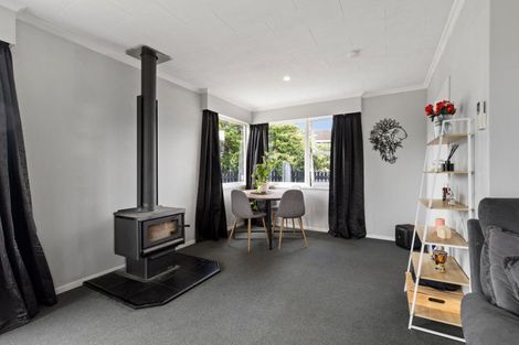 Photo of property in 49 Kimberley Grove, Westbrook, Palmerston North, 4412