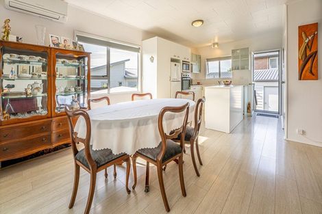 Photo of property in 47b Rawhiti Road, Manly, Whangaparaoa, 0930